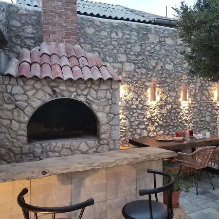 Apartment Blazevic *