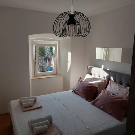 Blazevic * Novi Vinodolski